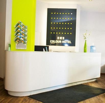 Colour Hotel Франкфурт на Майн Екстериор снимка